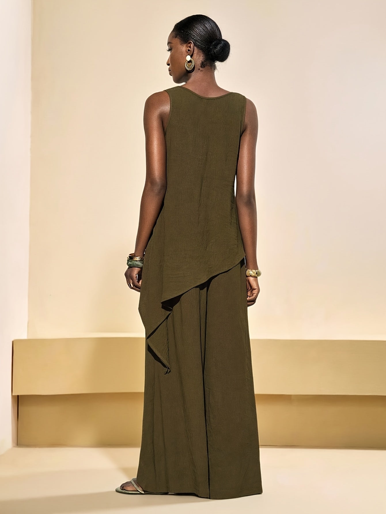 Casual 2pcs Set, Loose Fit Solid Color Crew Neck Sleeveless Side Slit Irregular Hem Top with High-Waist Wide-Leg Pants